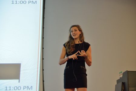 Lauren Woodie presenting her 3MT speech 